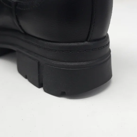 Nine West Black Chunky Lug Chelsea Booties 7M - Picture 6 of 8